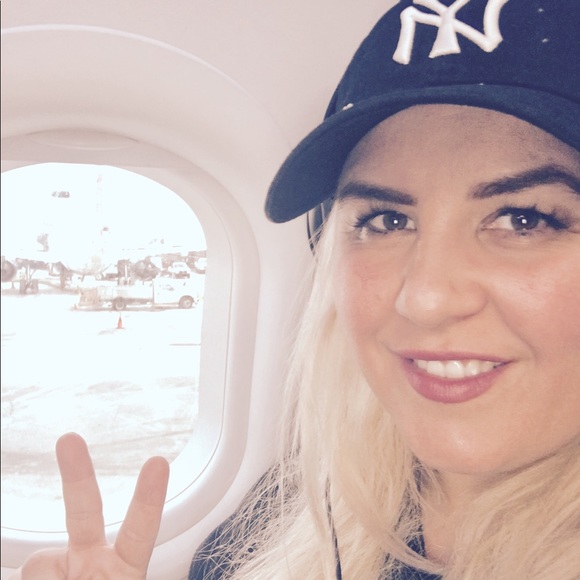 Meet your Posher, Didi - Picture 5 of 8